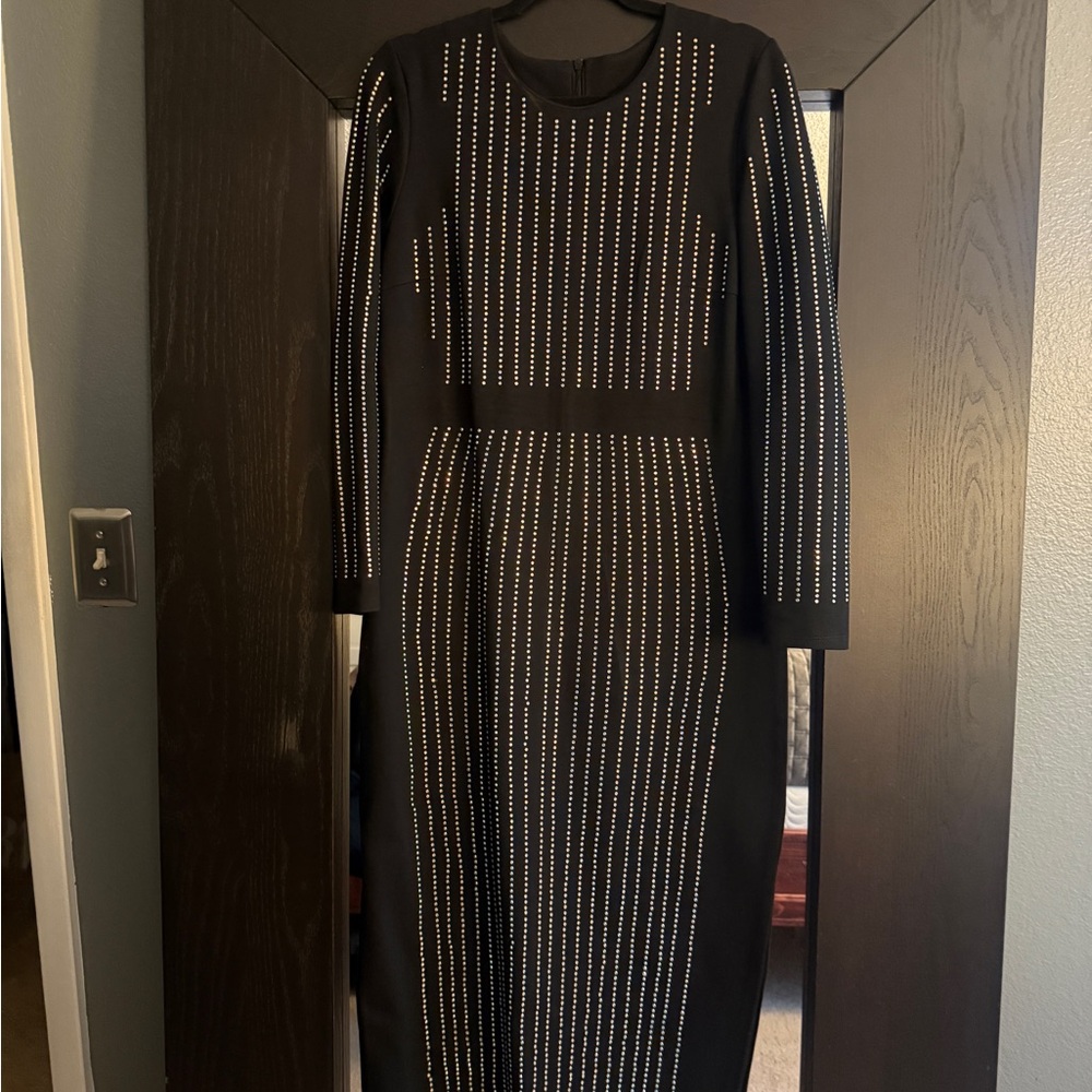 Chic Black Studded Long Sleeve Dress